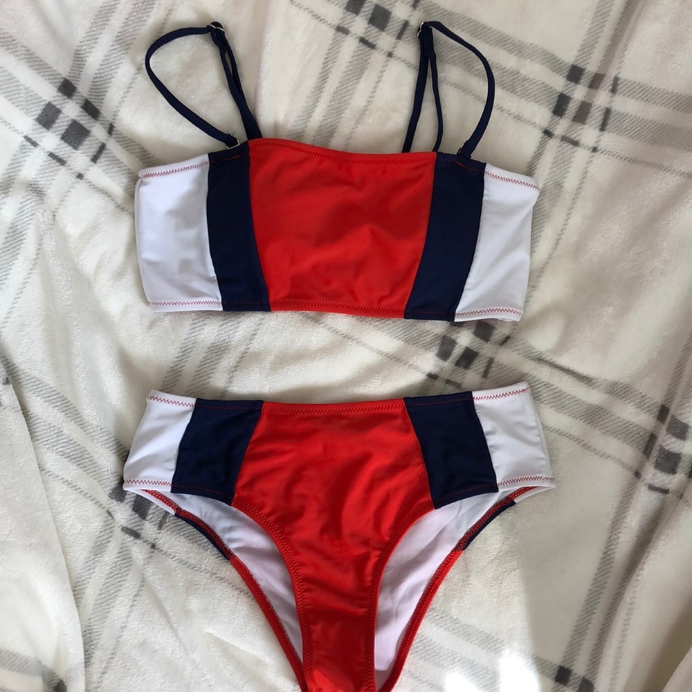 Cupshe Bikini - image 1